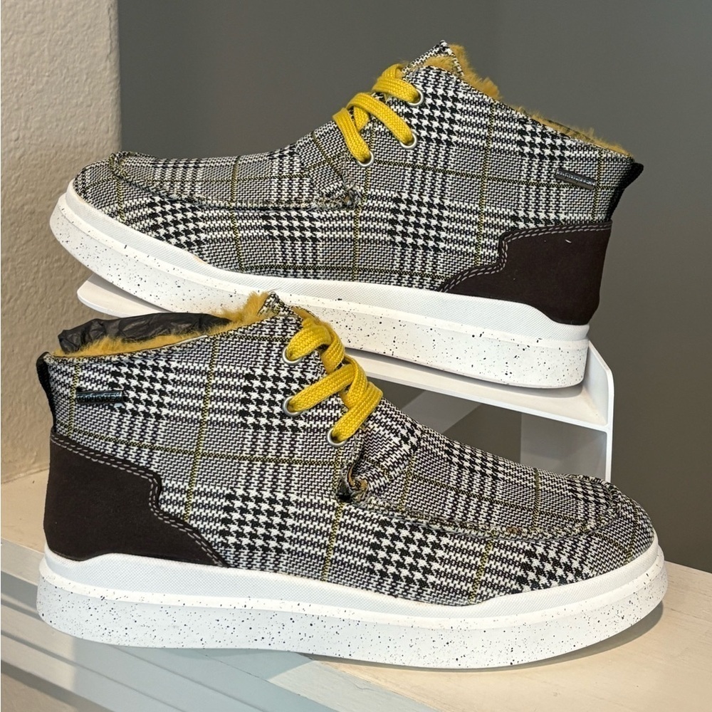 NEW Romika Women 36 US 5.5 Shoes Waterproof Plaid Fur Lined Sneakers Zip Boots